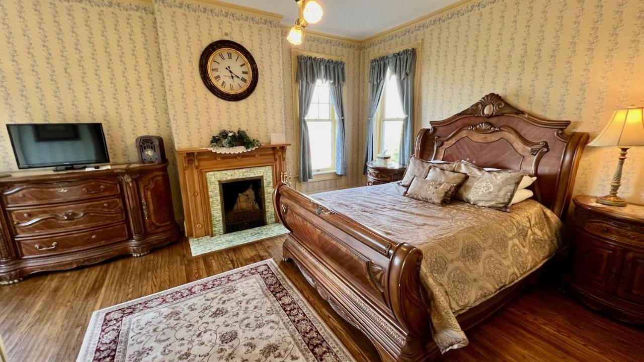 The Hancock House Bed & Breakfast Inn Dubuque Exterior foto